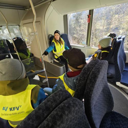 Bus