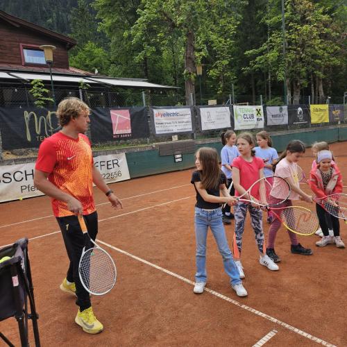 Tennis